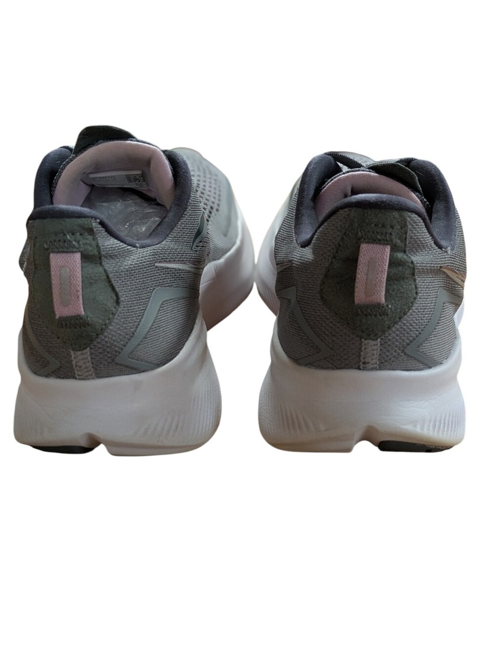 Saucony Ride 15 Womens Running Shoes Gray Size 11 - Picture 6 of 13